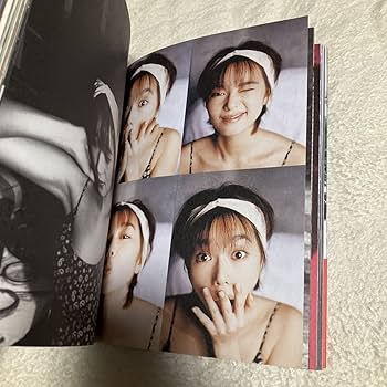 Amazon.co.jp: 貴重です！ 葉月里緒菜 写真本 写真集 RIONA